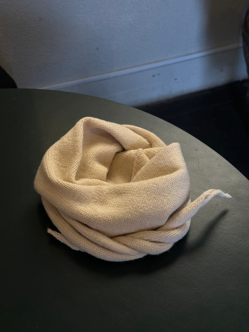 Carla Scarf - Off White