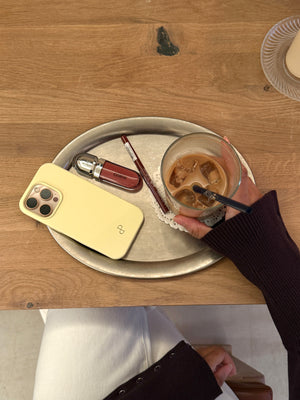 iPhone 14 Cover - Butter Yellow