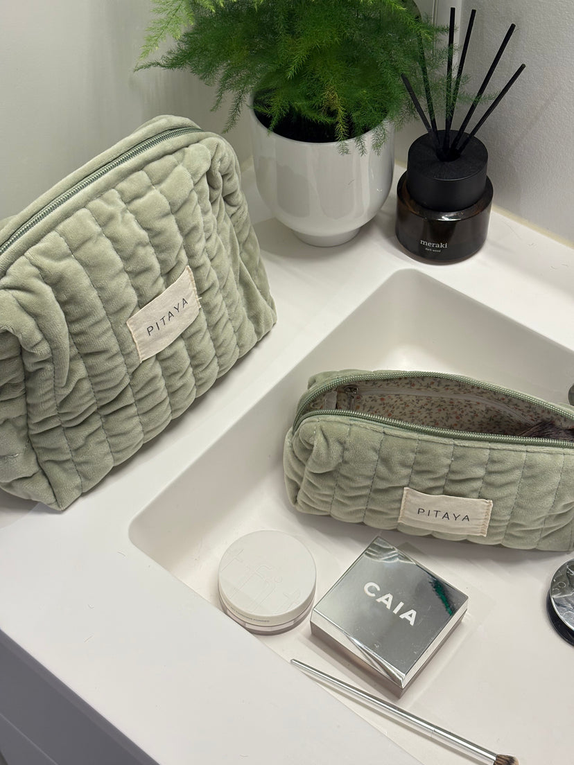Velvet Makeup Bag Small - Pistachio