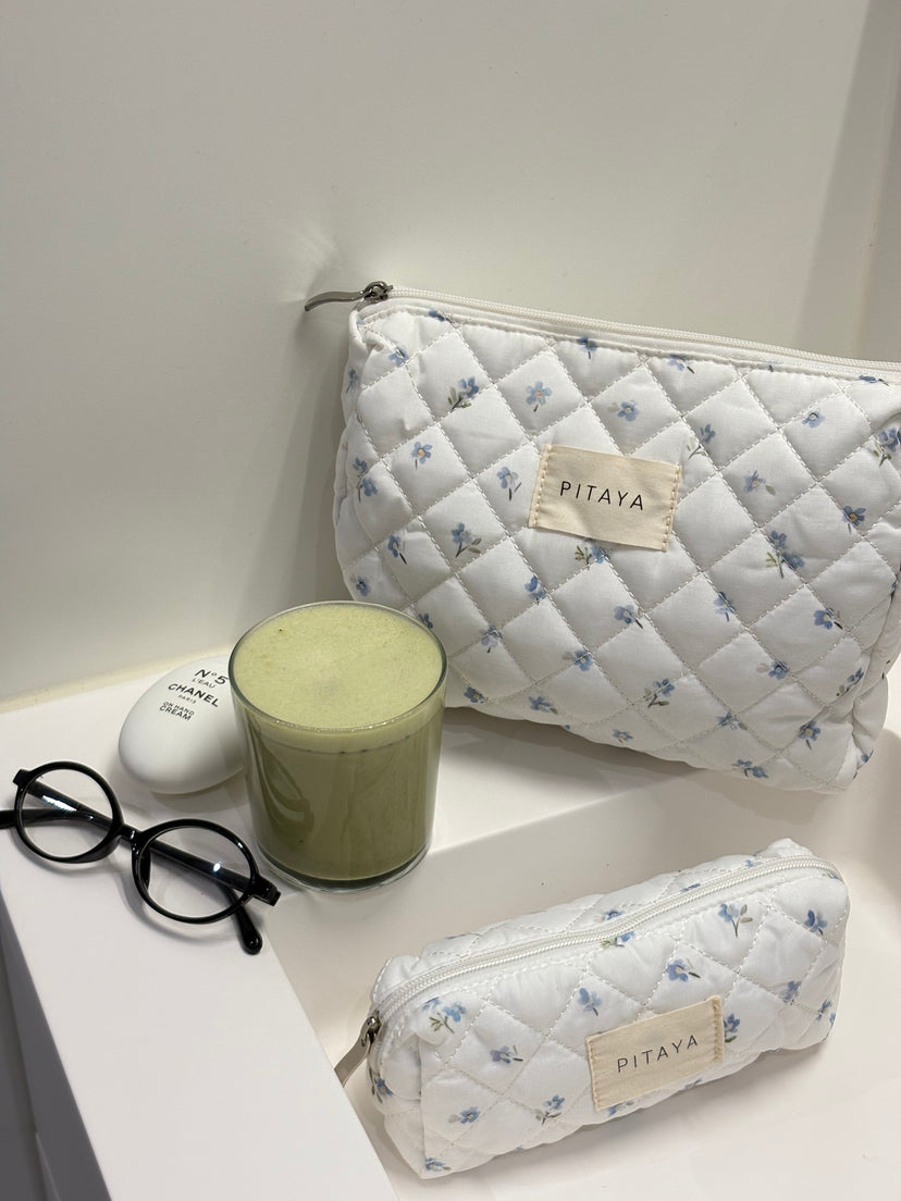Medium Makeup Bag - White Cute Flower