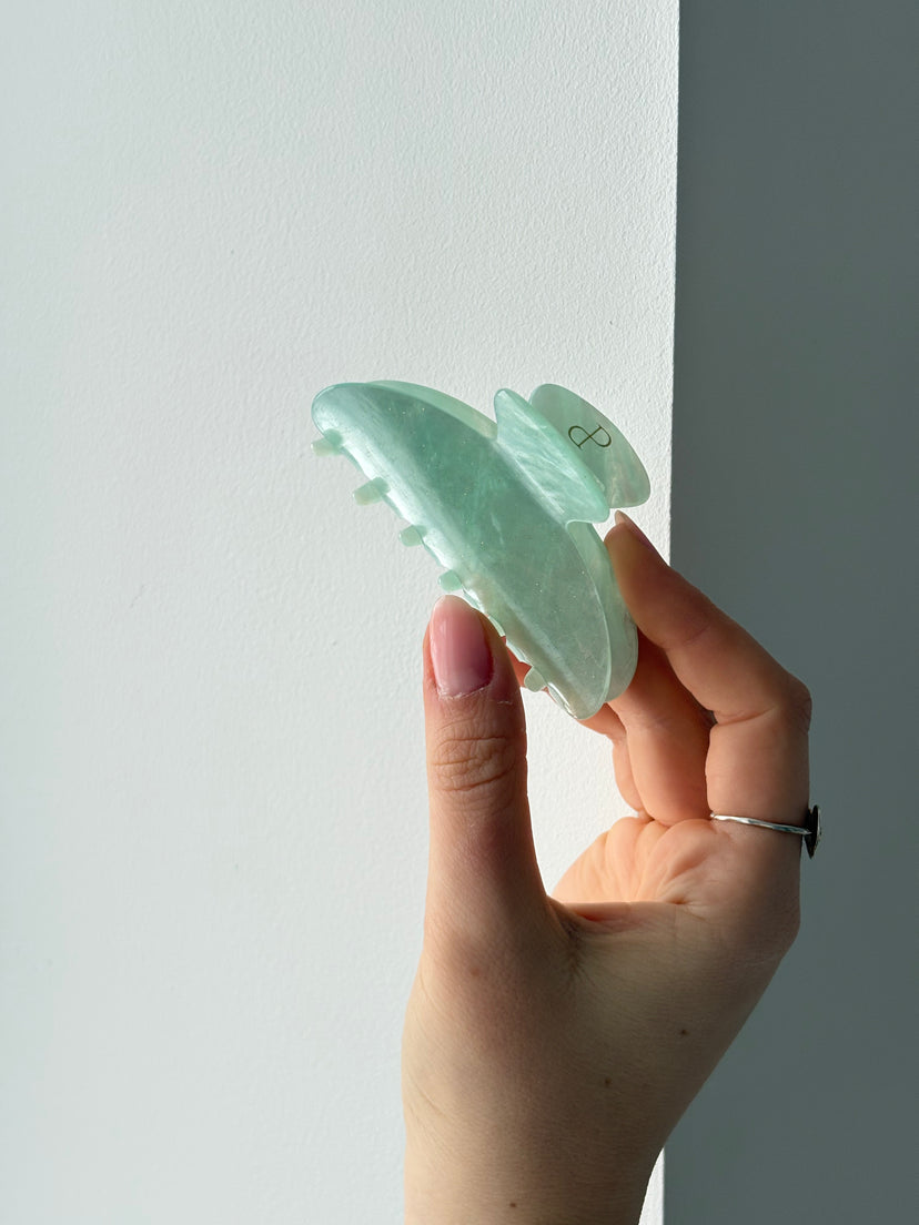 Fiona Glitter Hairclip - Light Green