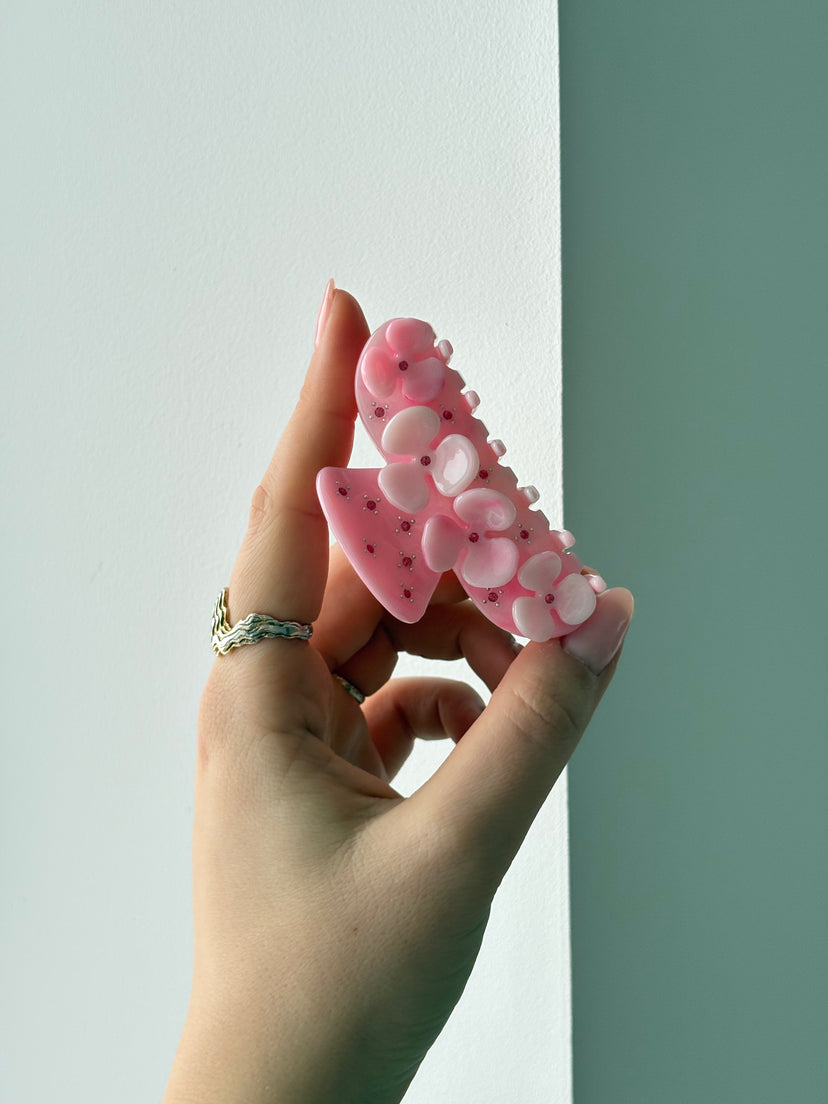 Ellen Flower Hairclip - Light Pink