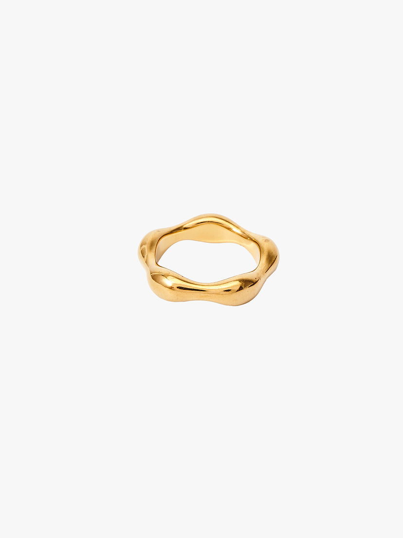 Vea Sculpted Ring - Gold Plated